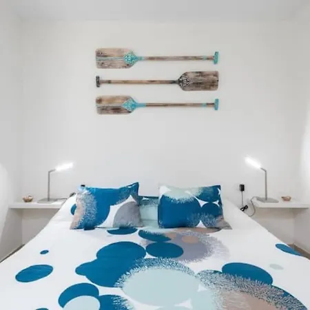 Oceanfront Turtle House Apartment
